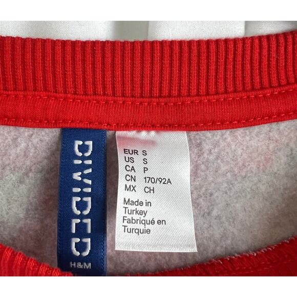 Divided Christmas Sweatshirt Meowy Catmas Unisex Size S Ugly Sweater Party Santa - Picture 4 of 11